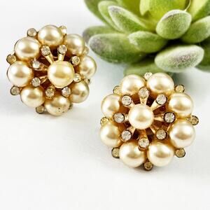 Vintage Screw Back Pearl & Crystal Cluster Earrings